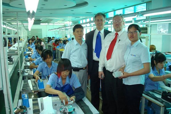 page-600-400